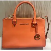 在飛比找蝦皮購物優惠-真品 Michael kors MK 橘色 防刮皮革 側背金