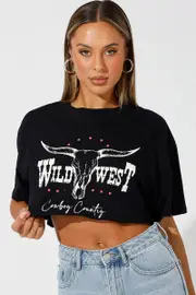 Black Graphic Tee Short Sleeve Crop - Size XXS, Women's Graphic Tee