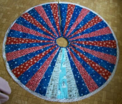 AF0071 HANDMADE BY SELLER CHRISTMAS TREE SKIRT, 52", Snowmen Snowflakes red blue