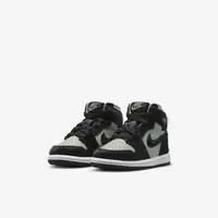 在飛比找momo購物網優惠-【NIKE 耐吉】籃球鞋 運動鞋 JORDAN 1 RETR