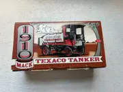 Ertl Mack Senior Tanker 1910 Bank Texas Company Rare Vintage Diecast Texaco