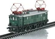 Marklin HO 39445 MFX+ sound decoder with 43144 car set. new in unopened box