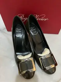 在飛比找Yahoo!奇摩拍賣優惠-Roger Vivier 灰色高跟鞋 36.5號 belle