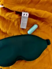 Deep Rest Essentials Set: Soft contoured sleep mask in + iMeBoBo mini ear plugs