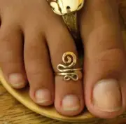 925 Sterling Silver Fancy Adjustable Women's Toe Ring 14K Yellow Gold Plated
