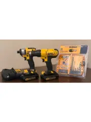 DeWALT Drill/Driver Combo Kit DCK241C2