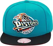 Mitchell & Ness Detroit Pistons Hardwood Classics NBA Core Basic Snapback Hat Adjustable Cap - Teal/Black, Teal, One Size