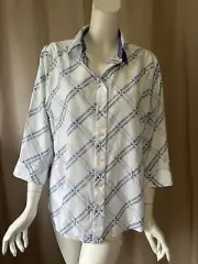 NWT New Chico's No IRon Stretch Button Up Shirt Top size 3