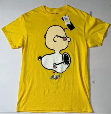 Brand New- Peanuts Charlie Brown & Snoopy Graphic T-Shirt Mens (Size M)