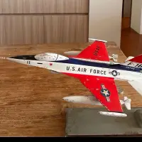 在飛比找Yahoo!奇摩拍賣優惠-《F16戰機全鐵製模型，原漆》