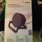 Belkin SOUNDFORM Charge Bluetooth Speaker + Wireless Charger