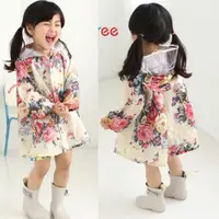在飛比找ETMall東森購物網優惠-女童小童兒童雨衣韓國時尚甜美花朵可愛學生大帽檐雨披防水服親子