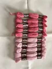 10 Skeins Lot #22 Tapestry Yarn DMC Floralia Laine 3 Ply Wool-Mixed Lot