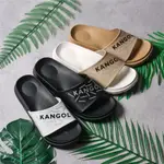 KANGOL 拖鞋 四色 滿版LOGO 橡膠 一片式 防水 耐磨 好穿 男女 (布魯克林) 61251621-