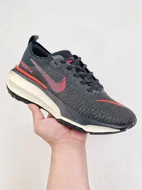 在飛比找Yahoo!奇摩拍賣優惠-耐克 Nike ZOOMX INVINCIBLE RUN F