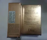 在飛比找Yahoo!奇摩拍賣優惠-全新Dior 迪奧精萃再生花蜜微導粉底30ml  附粉底刷