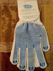 Pair of Fire Blanket Safety Gloves for use with JJ Care Fire Blankets