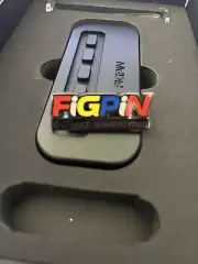 Figpin Megazord Logo