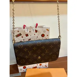 LV  包包 女生 肩背包 LV81896