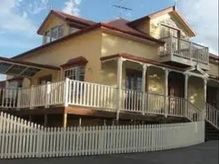 岸邊別墅飯店Quayside Cottages