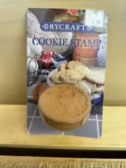 Rycraft 2 Inch Porcelain Cookie Stamps Holiday Christmas Wreath