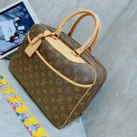 在飛比找蝦皮購物優惠-二手旗艦 LOUIS VUITTON LV M47270 字