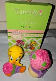 Tweety's Beautiful Garden S&P Salt & Pepper Shakers Ceramic Bird Warner Bros NIB
