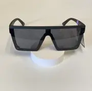New, Unisex Sunglasses Foster Grant Black, 100% UVA-UVB Lens Protected