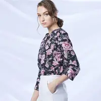在飛比找ETMall東森購物網優惠-ST.MALO經典花卉亞麻襯衫
