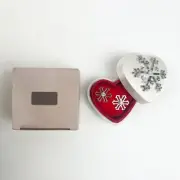 NEW Vintage Avon 1987 Pierced Earrings Snow Flake Petals Convertible Silvertone