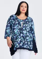 [Taking Shape] Taking Shape Crushed Print Top Size 20 in Navy / Multi - Plus Size Women's Tops & T Shirts Navy / Multi