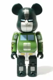 Optimus Prime BE@RBRICK 200% BAPE x TRANSFORMERS x MEDICOM TOY A BATHING APE