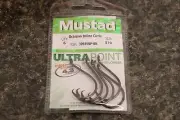 Mustad 39935NP-BN Ultra Point Size 5/0 2X Inline Octopus Circle Hooks Pack of 6