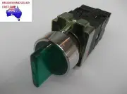 ILLUMINATED GREEN 2 POSITION ON/OFF SELECTOR SWITCH 240V