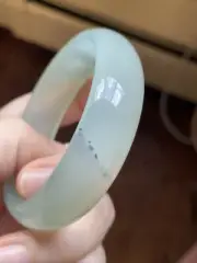 巴西冰玉髓 54 Mm 青提葡萄淺綠 Natural chalcedony Agate Bangle