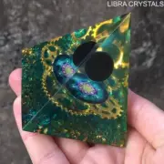Atlantis Gears Orgonite Pyramid Green 2.5" 100g