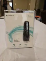 New Logitech R400 Wireless Red Laser Presentation Remote Pointer USB Sealed
