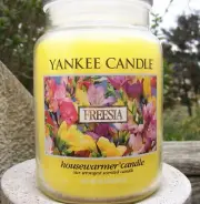 Yankee Candle Retired "FREESIA" Deerfield ~ Large 22 oz.~ WHITE LABEL~ RARE~ NEW
