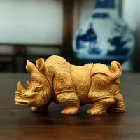 在飛比找Yahoo!奇摩拍賣優惠-文玩木雕 黃楊木雕擺件手把件犀牛動物中式家居裝飾工藝品