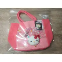 在飛比找蝦皮購物優惠-全新Hello Kitty日本葉朗彩和風櫻花系列  刺繡藝術