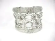 2.5" Wide Women Trendy Chain Link Motif Silver-Tone Hinged Bangle Bracelet