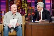 Football analyst Terry Bradshaw during an interview with host Jay - Old Photo 11