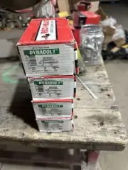 400 Red Head Dynabolt (HN-1413) Sleeve Anchors 1/4" x 1-3/8" (4 boxes x 100)