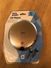 Dick Smith Portable CD Player With Earphones Brand New & Sealed Discman