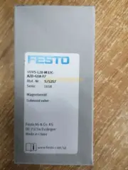1pcs Festo solenoid valve VUVS-L20-M32C-AZD-G18-F7 575257