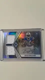 2019 PANINI PHOENIX DEVIN SINGLETARY AUTOGRAPH DUAL JERSEY SSP #112/125-BILLS RB