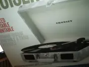 CROSLEY Cruiser Deluxe Record Player Turntable Briefcase 3 Speed, NIB