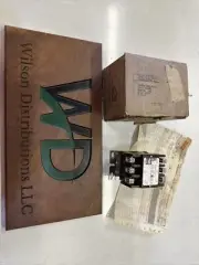 Arrow-Hart ACC-430-U-10 Magnetic Contactor Industrial Control