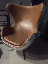 在飛比找Yahoo!奇摩拍賣優惠-【 一張椅子 】 Loft美式工業風 油蠟皮 金屬鋁皮 飛行
