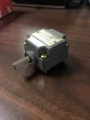 Limit switch component E50DM1 cutler hammer
